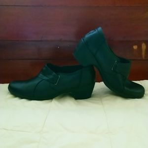 Clarks ankle slip ons